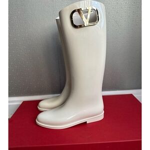 🌟Valentino Women's Ivory Rain Boots with Gold Accent